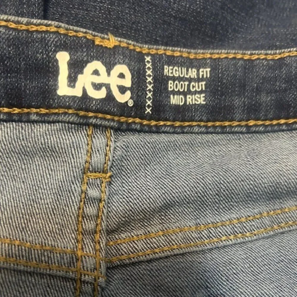 Lee Regular Fit Midrise Boot 5 pocket distressed denim jeans, size 18M